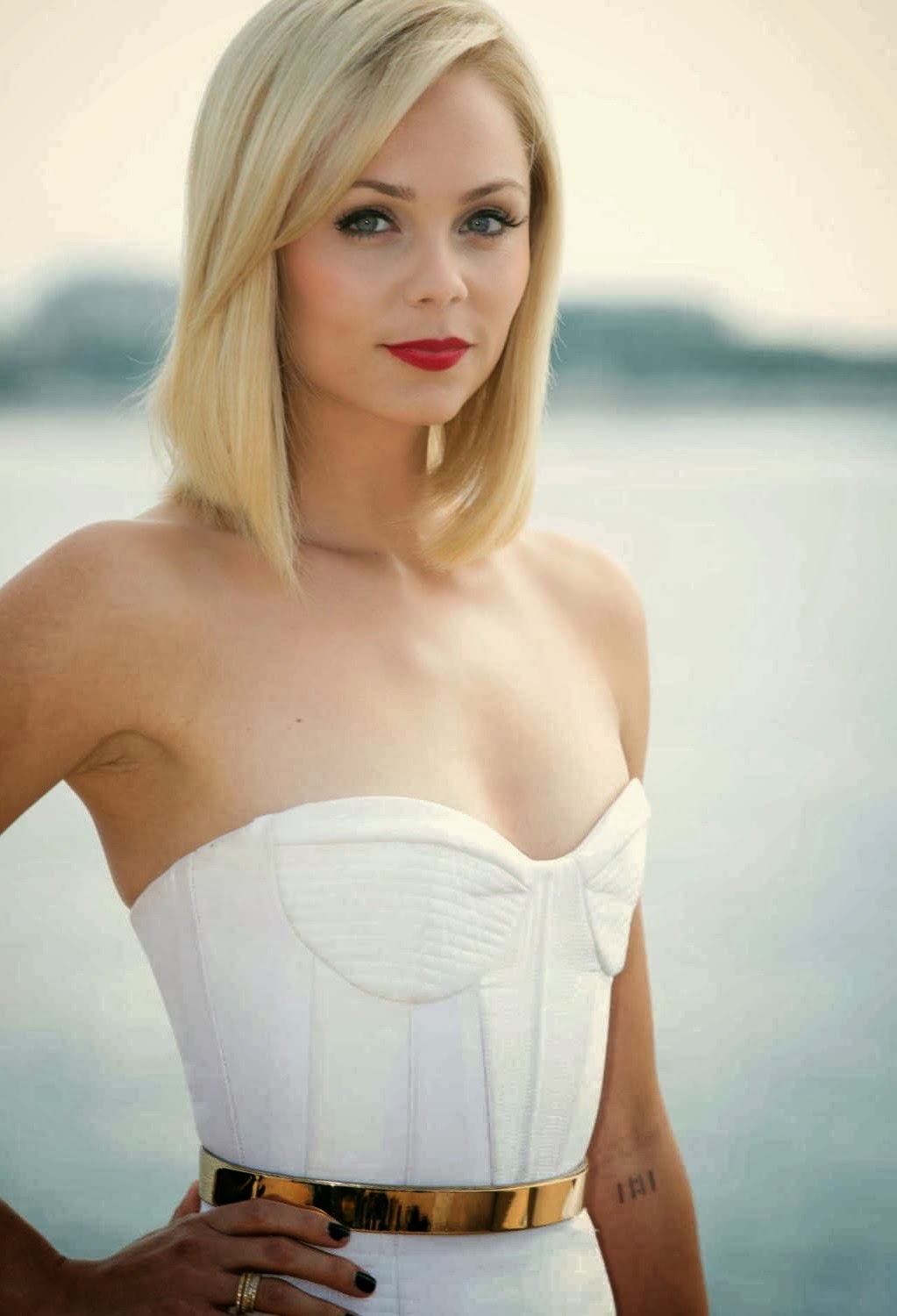 scrubs porn elliot nude fake ass porn supergirl laura vandervoort
